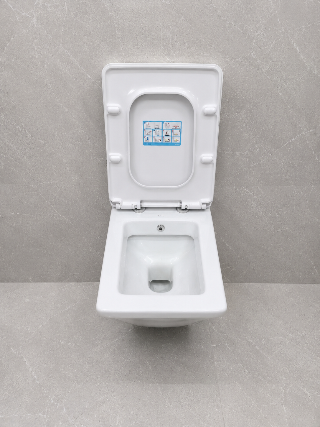 WC e varur Turkuaz City Rimless me bidet të integruar dhe kapak soft-close